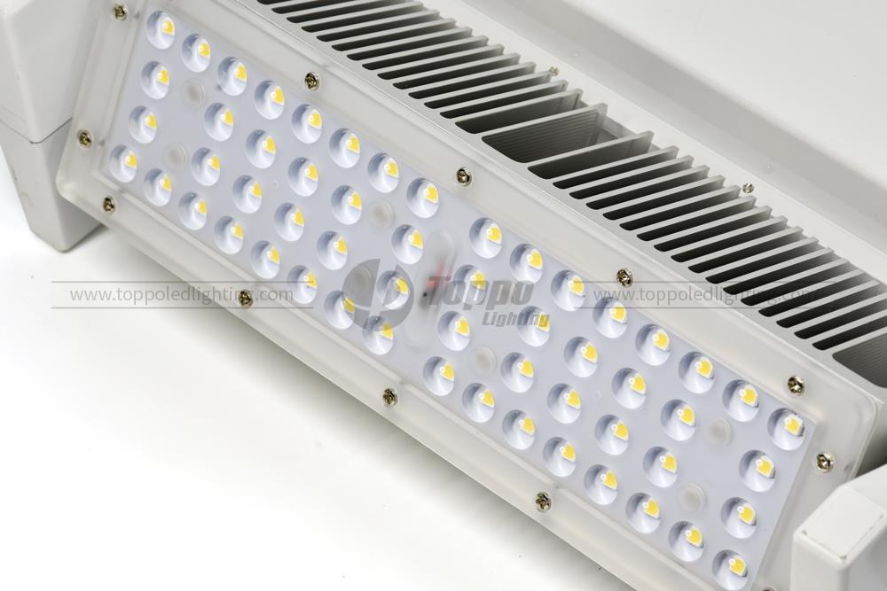 China GS TUV ETL list high bay led lights factory